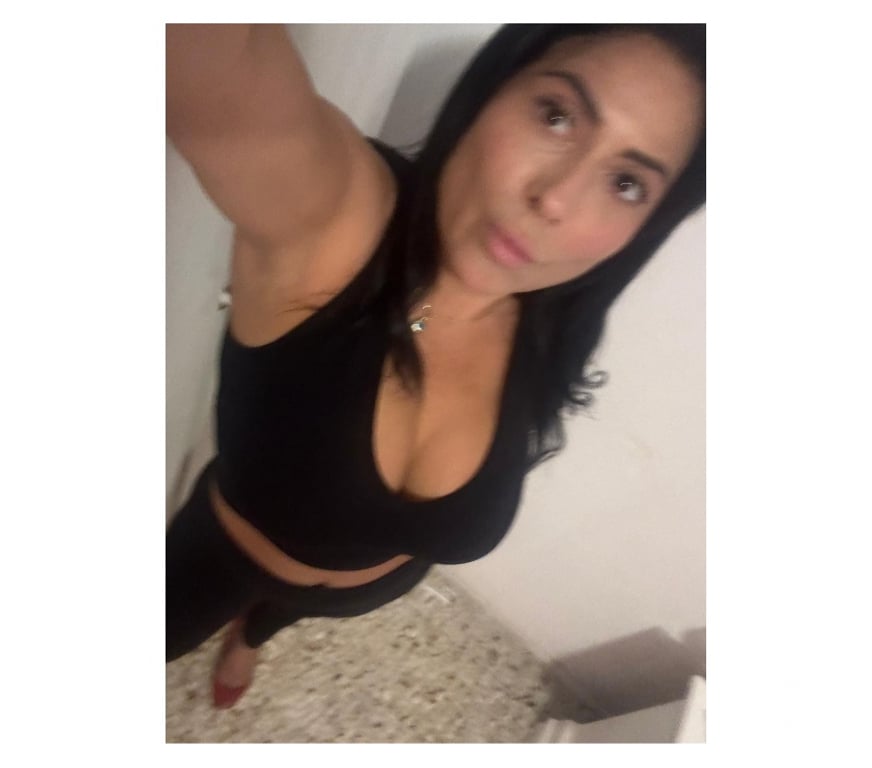 Escorts Hampshire Southampton - Photos for MELISSA SEXY LATIN, OWO, ANAL, GFE, CALL ME 07353683307