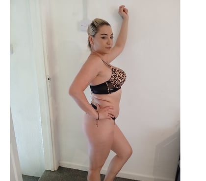  Escorts & Erotic Massage Norwich City Centre Norwich - Photos for Hi guys i'm denizz new în town