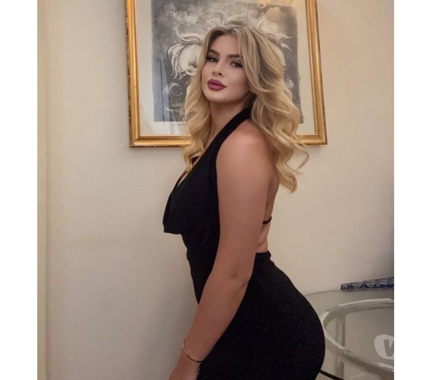 Escorts North West London Queensbury - Harrow - Photos for MEL🩷LATINA🩷1H100 O.W.O🔥TEXT ME