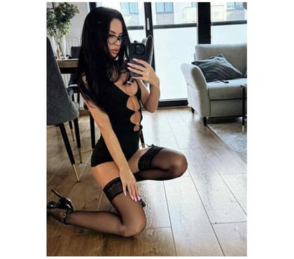  Escorts Guildford Town Centre Guildford - Photos for Hi I'm Alina just for you outcall