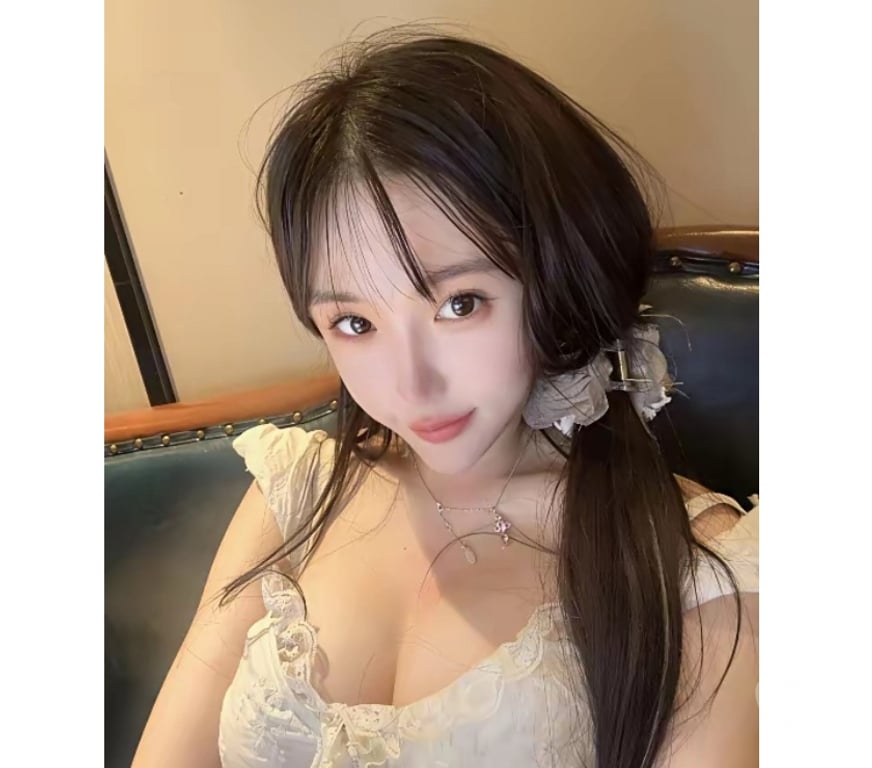 Escorts Aberdeen Torry - Aberdeen - Photos for 07554155067 🌺 Oriental Flow • Deep, Kind, Unhurried