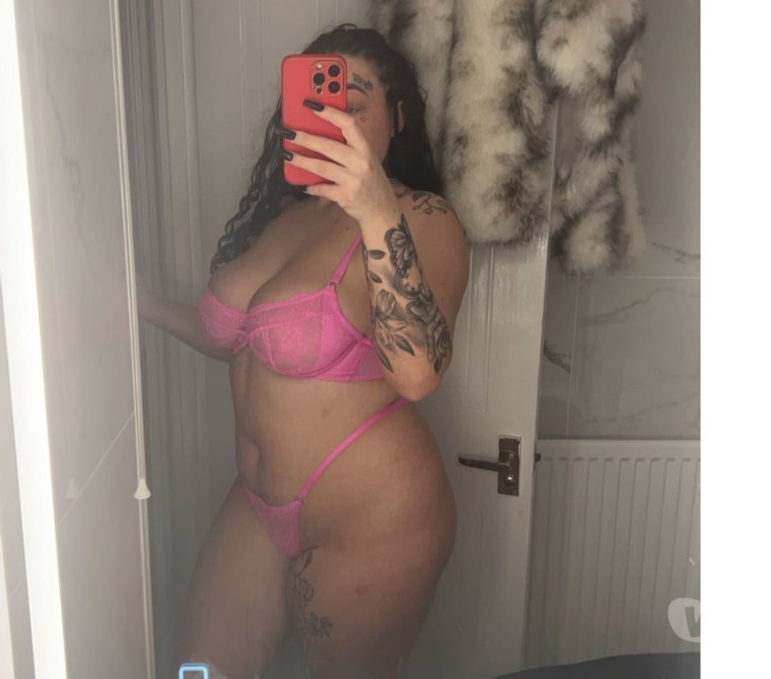 Escorts West Yorkshire Bradford - Photos for Curvy sexy Sofia