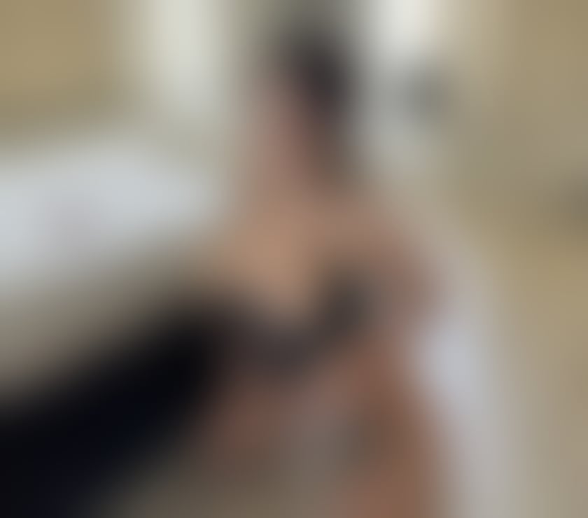 Escorts East London Victoria Docks - East London - Photos for NAUGHTY ISA 🔞 PARTY GIRL 🎉