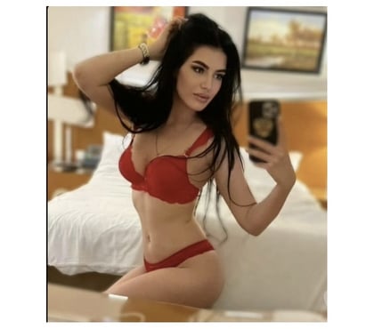  Escorts Brent Cross Station North West London - Photos for KARLA NEW IN TOWN THE BEST SERVICES