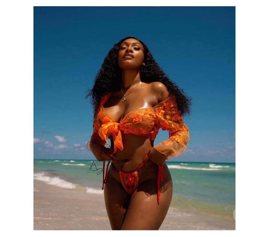 Escorts Hull Hull City Centre - Hull - Photos for EBONY ARRIVED IN YOUR CITI