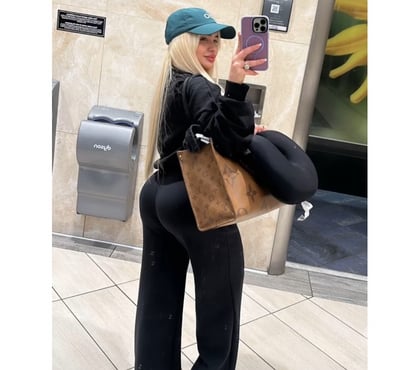 Escort Bush Hill Park Station Enfield - Photos for 🍇MAYA🍇AVAILABLE NOW‼️GFE🤤SWEET-HONEY🫦