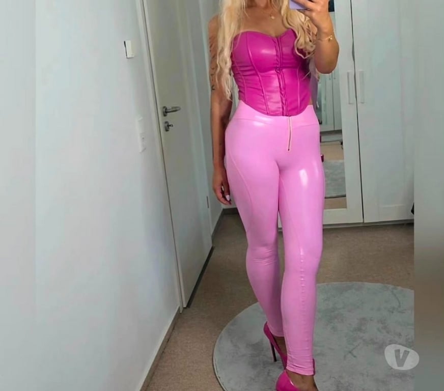 Adult Entertainment Greater Manchester Manchester - Photos for HORNY MILF 07902067614