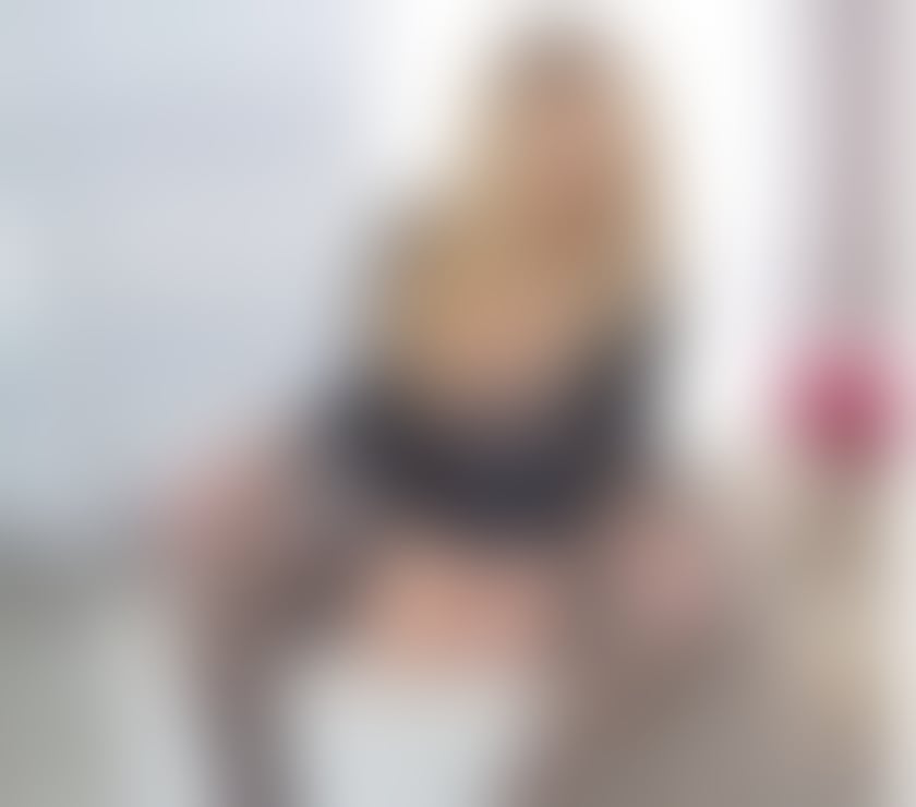 Escorts South West London Sutton - Photos for NEW FOR 3 DAYS IN SUTTON PARTY GIRL
