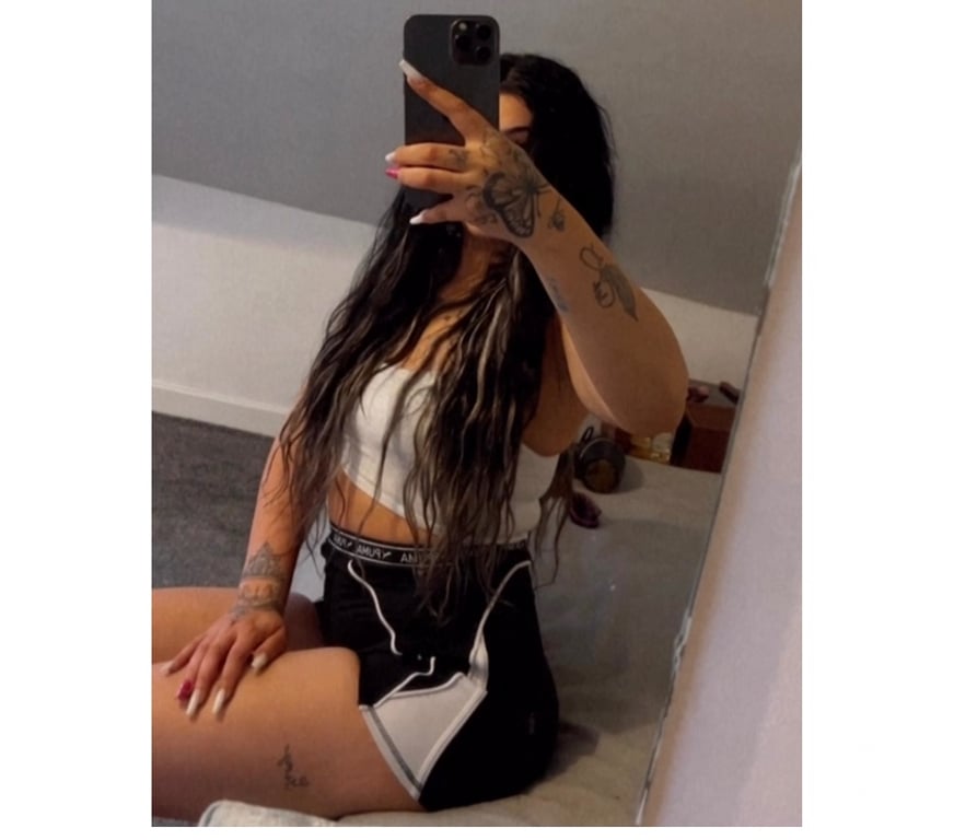 Escorts Tyne and Wear Sunderland - Photos for Laura🔥HOT&Party girls🥂Real pictures🔥only outcall