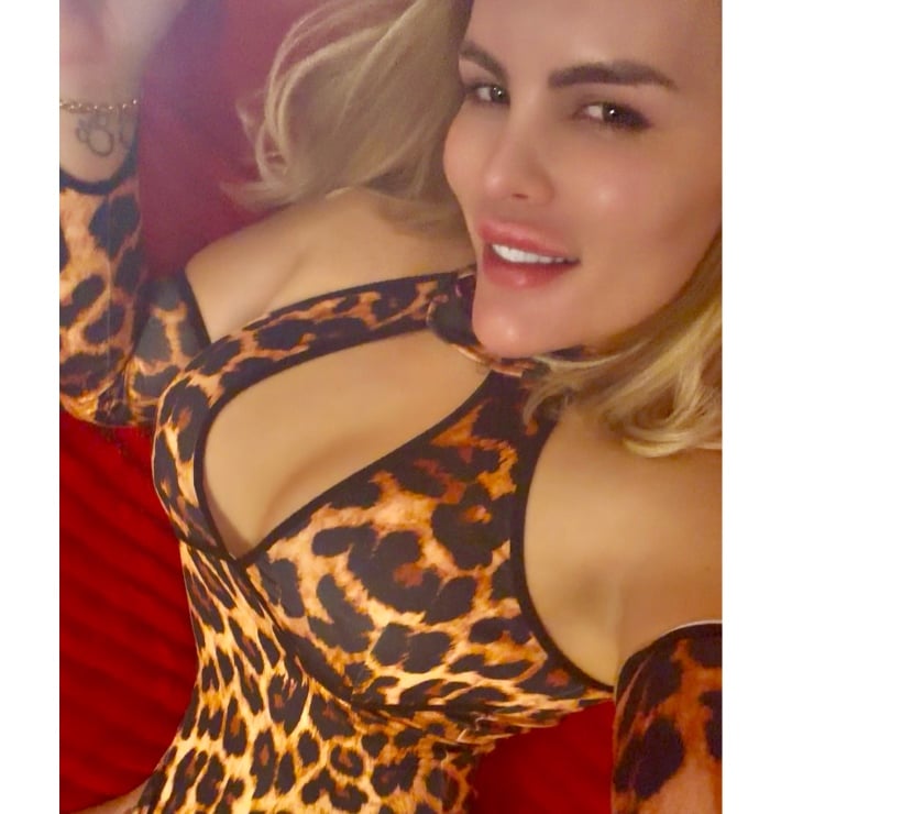 Trans Escorts South Yorkshire Doncaster - Photos for Valentina Brazilian big boobs
