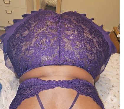 Escorts Birmingham City Centre Birmingham - Photos for Sweetness in Thickness
