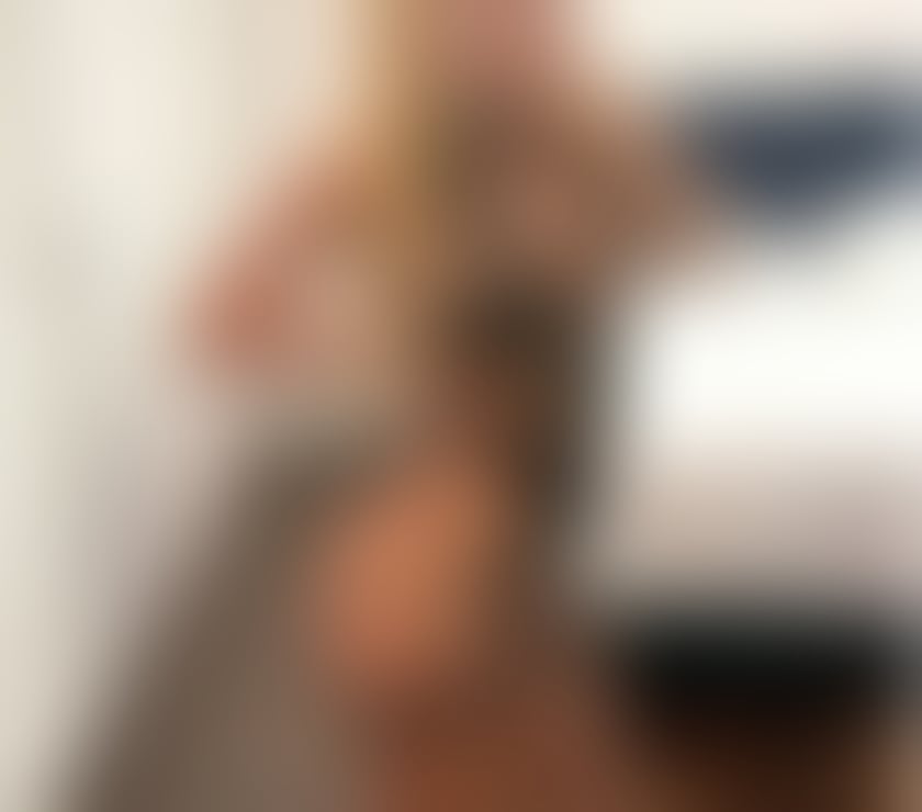 Escorts Kent Dartford - Photos for Now in town only outcall amira