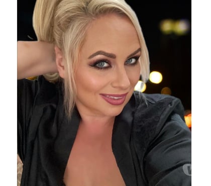 Escorts Birkenhead Wirral - Photos for Curvy, British cougar! Fun and flirty in the Wirral