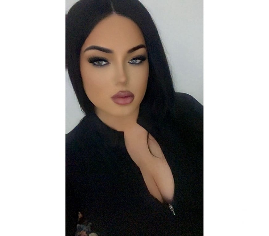 Trans Escorts Ealing Perivale - Ealing - Photos for 7inch Irish trans girl in Perivale Ealing