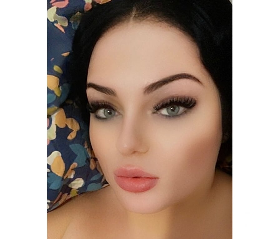 Trans Escorts Ealing Perivale - Ealing - Photos for 7inch Irish trans girl in Perivale Ealing