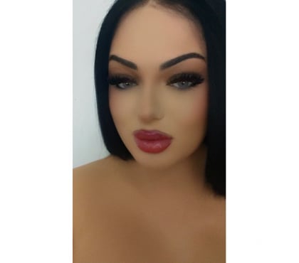 Trans Perivale Ealing - Photos for 7inch Irish trans girl in Perivale Greenford