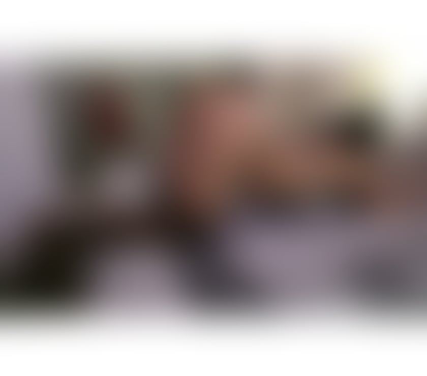 FAHEEMA PETIT ARAB.. IN CITY CENTER