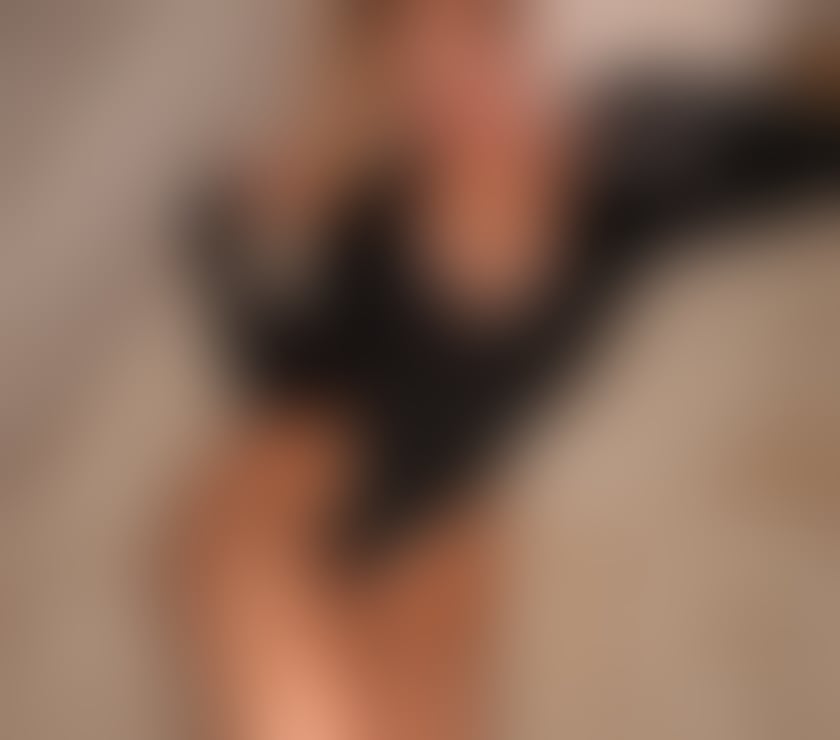 Escorts West London Hillingdon - Photos for ✅𝑽𝒂𝒏𝒆𝒔𝒔𝒂✅OUTCALL✔️HOT🔥