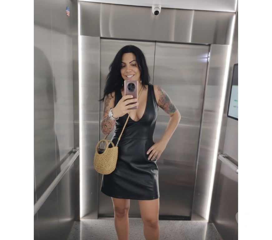 Trans Escorts West Yorkshire Leeds - Photos for Aline Diniz Ts Back in Leeds !!