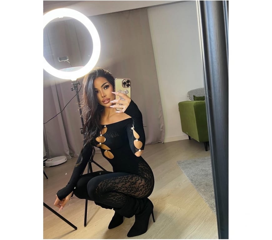 Escorts West London Edgware Road - West London - Photos for Emma new in town