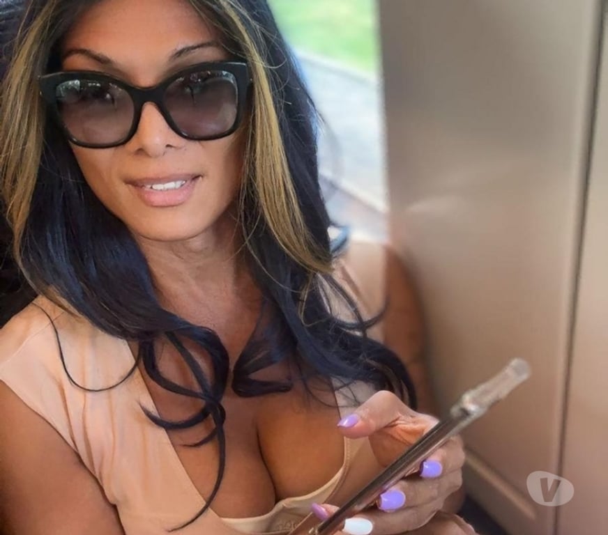 Trans Escorts South East London Elephant and Castle - South East London - Photos for TS Rosalinda in Stockwell expert masseuse PARTY GIRL