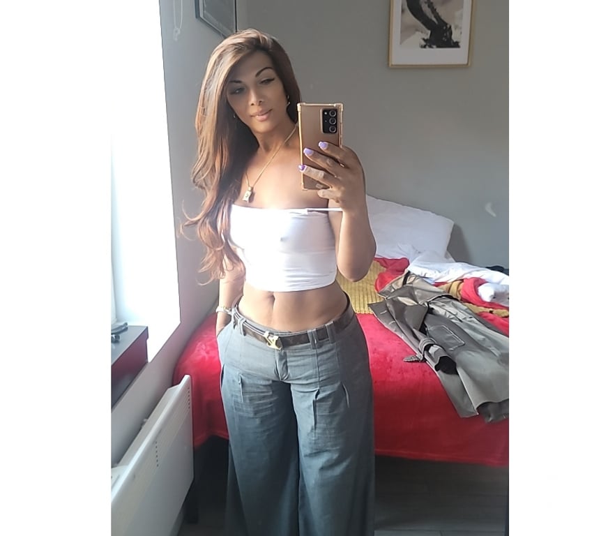 Trans Escorts South West London Stockwell - South West London - Photos for TS ROSA in Stockwell Station, expert masseuse PARTY GIRL