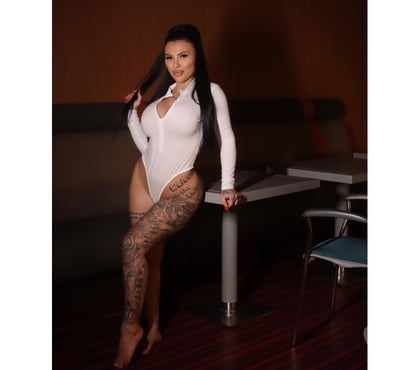 Escorts Ormeau Belfast - Photos for Lexi - Best Party Girl - Outcall