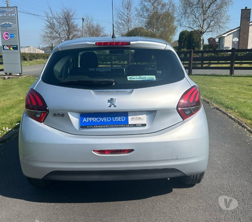 used cars for sale Armagh, Banbridge and Craigavon Magheralin - Armagh, Banbridge and Craigavon - Photos for Frank Gardiner Motors |2018 Peugeot 208