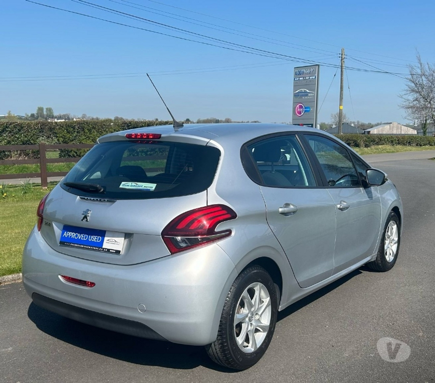 used cars for sale Armagh, Banbridge and Craigavon Magheralin - Armagh, Banbridge and Craigavon - Photos for Frank Gardiner Motors |2018 Peugeot 208