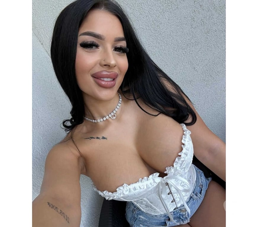 Escorts Hertfordshire Watford - Photos for SELENA! No rush ! ONLY OUTCALL !