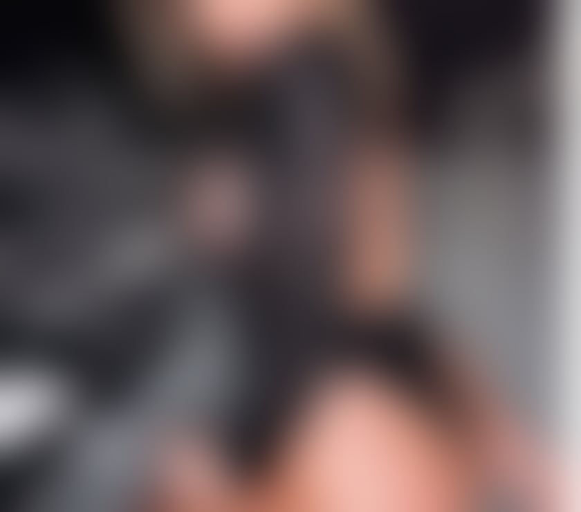 Escorts Surrey Mole Valley - Photos for New in town real pics genuine sweet sexy