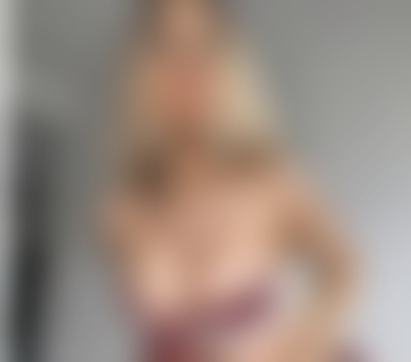 Escorts Surrey Guildford - Photos for 💋Party Girl😎❤️call me💋😳🥵