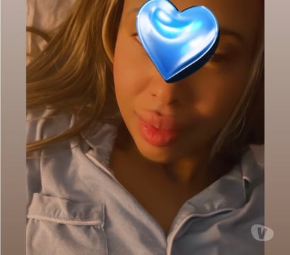 images_alt_text Richgoddess_x Videocall phone call