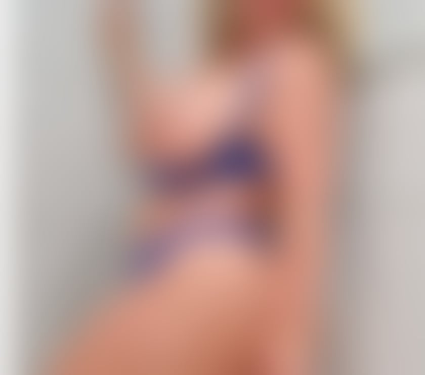 Escorts West London Hillingdon - Photos for ♥️New sexy blond sofy ín Hayes ♥️