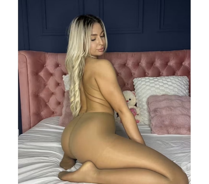 Escorts Buckinghamshire High Wycombe - Buckinghamshire - Photos for New For YOU 24 24 Best Blonde In Town