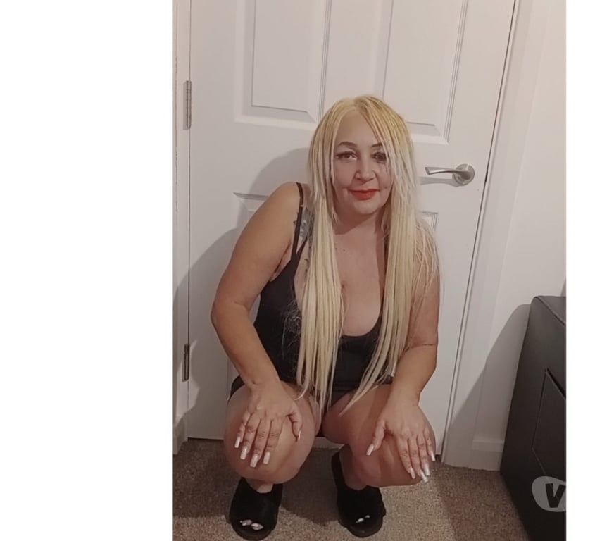 Escorts South East London Bromley - Photos for Hello Guys my name is Lolyta