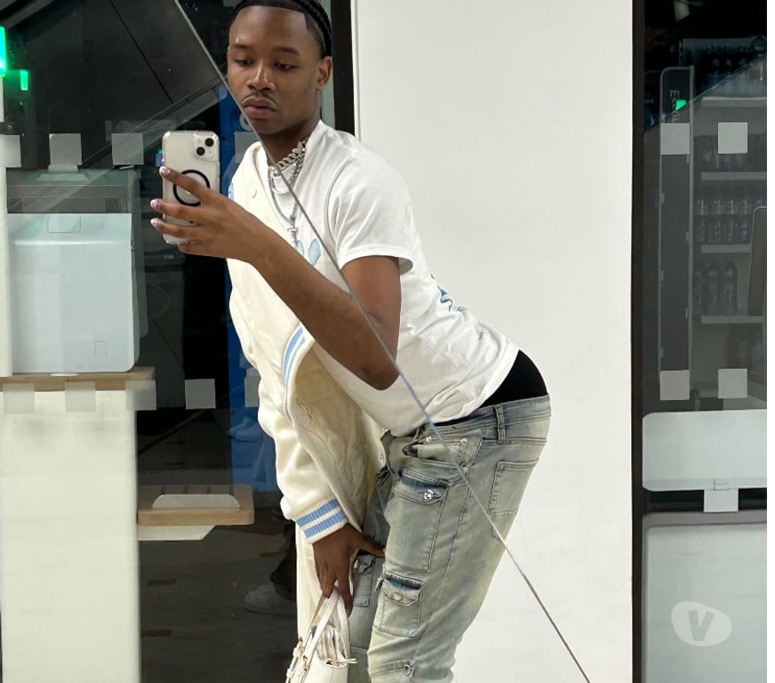  Gay massage West London Shepherd`s Bush - West London - Photos for Tha-real-trini 