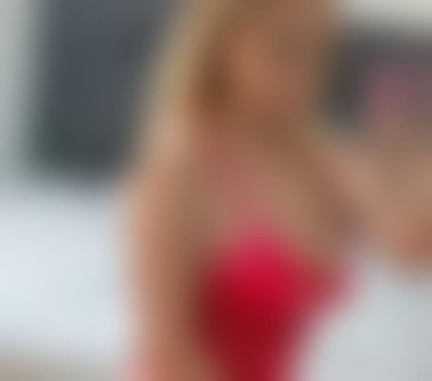 New SARRA PARTY GIRL incall outcall