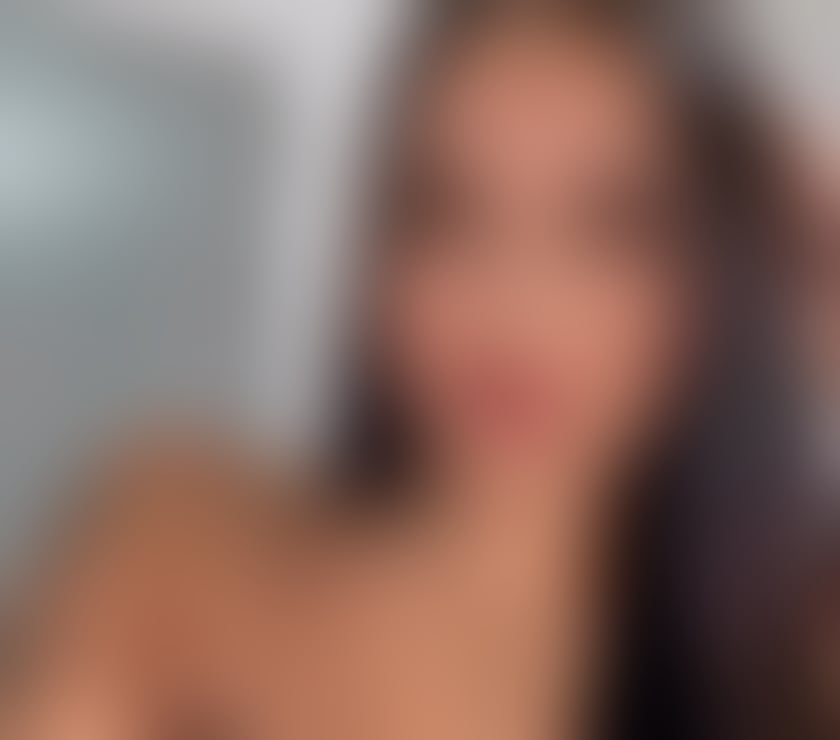 Escorts West Yorkshire Calderdale - Photos for NEW Girl, Sofia Sophisticated, Charming & Truly Engaging