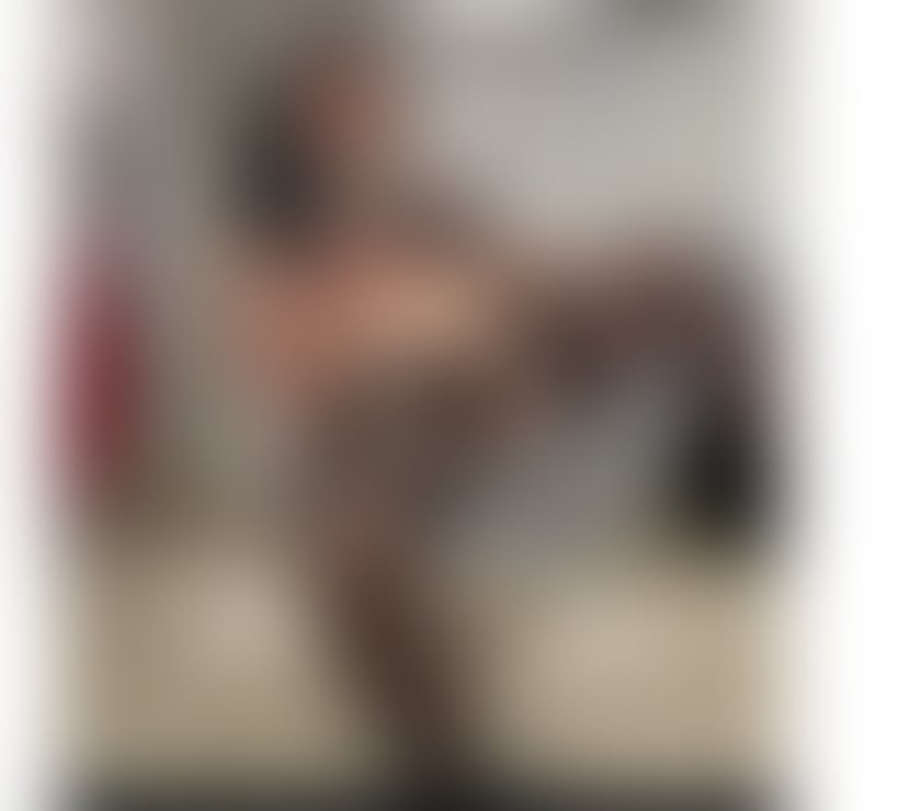 Escorts West Yorkshire Leeds - Photos for Sandra sexy latina massage