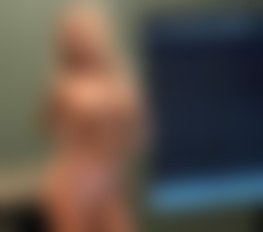 Escorts & Erotic Massage Ashton Bristol - Photos for Hello, I'm Larisa, a new girl who wants to meet you