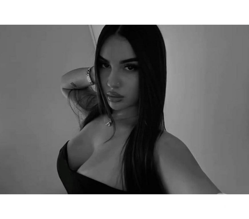 Escorts Buckinghamshire Wexham - Sutton - Photos for 🇧🇷Mimi is providing Relax and Tantric Massage