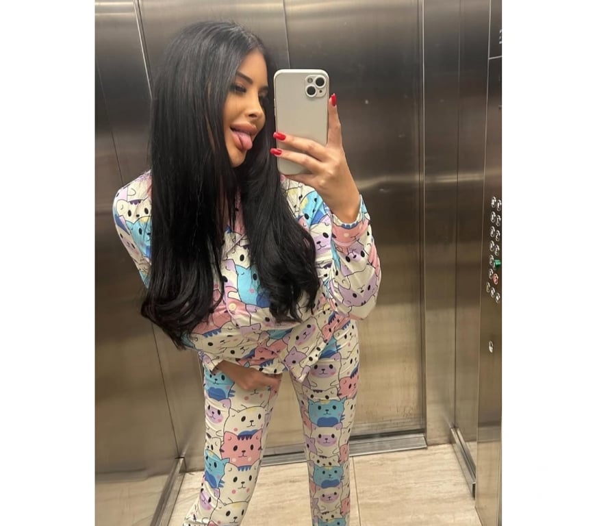 Escorts Hertfordshire Watford - Photos for ELLA! NO RUSH .ONLY OUTCALL
