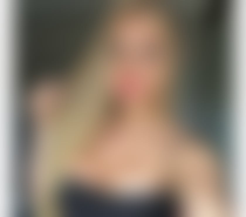 Escorts East London Canary Wharf - East London - Photos for AYLLA SEXY BLONDE 🇧🇷❤️‍🔥🥂
