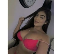 Hey hot brunette here Rebeka ❤️OUTCALL ONLY
