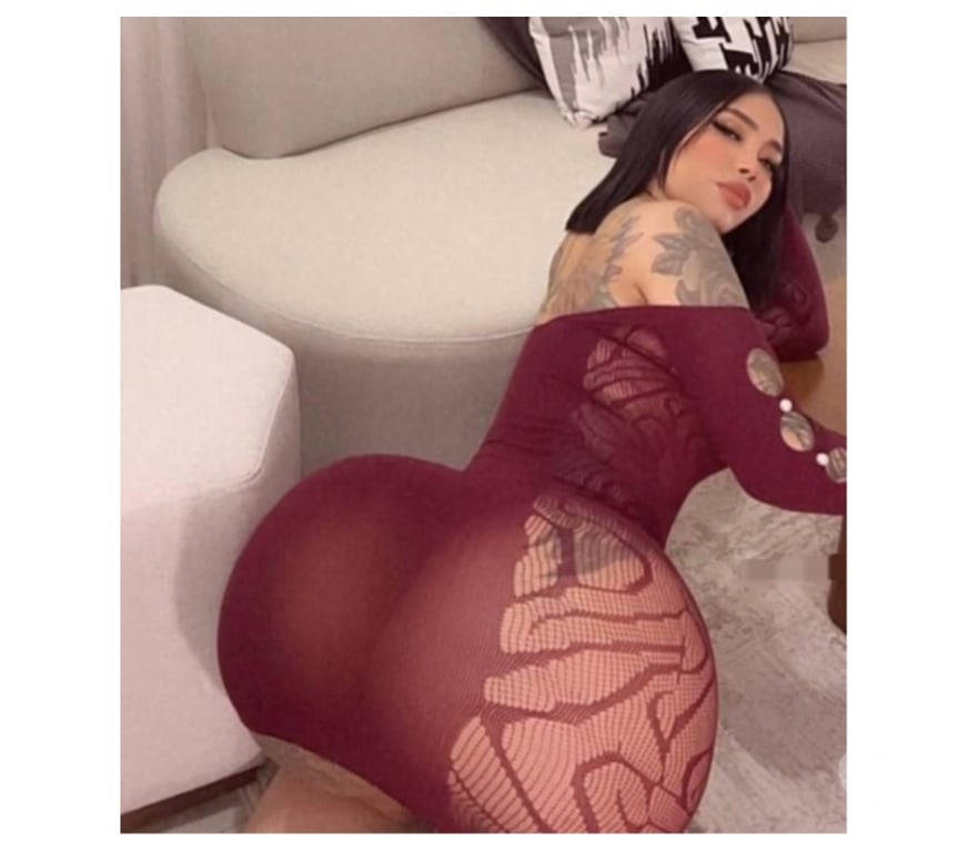 Escorts West Midlands Birmingham - Photos for Kim and Evelyn 💦 NAUGHTY DUO GIRLS 🍑👅 PARTY🔥