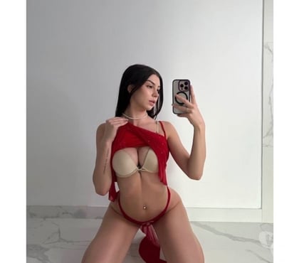 Escorts Leigh-on-Sea Southend-on-Sea - Photos for Outcal only slim hot brunette