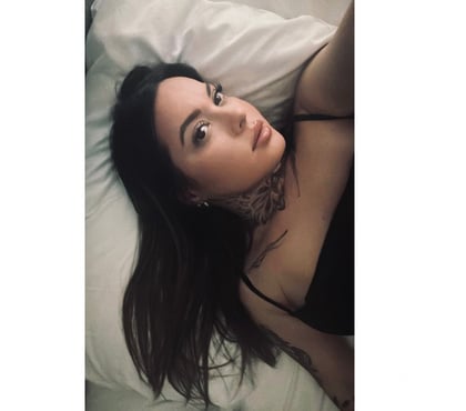 Escorts Luton Town Centre Luton - Photos for INTIMATE MOMENTS, UNFORGETTABLE EXPERIENCES