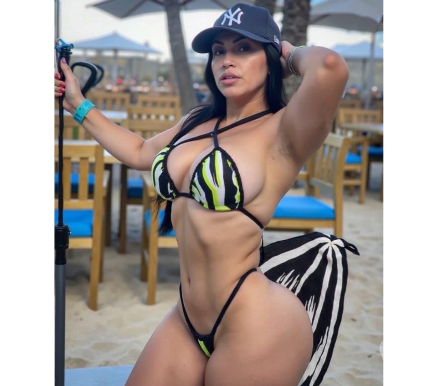 Escorts Stirling Stirling City Centre - Stirling - Photos for CAROL BRAZILIAN BACK IN TOWN 🇧🇷🥰PARTY 🔞