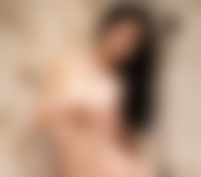 Escorts Suffolk West Suffolk - Photos for 💋Best 💋 Asian Party Girls 💋